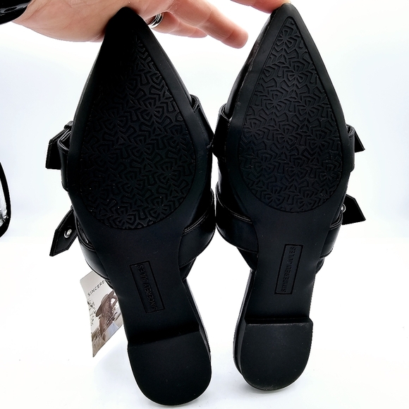 Sincerely Jules Black Buckle Pointed Toe Flats Mules NWT - Picture 10 of 10